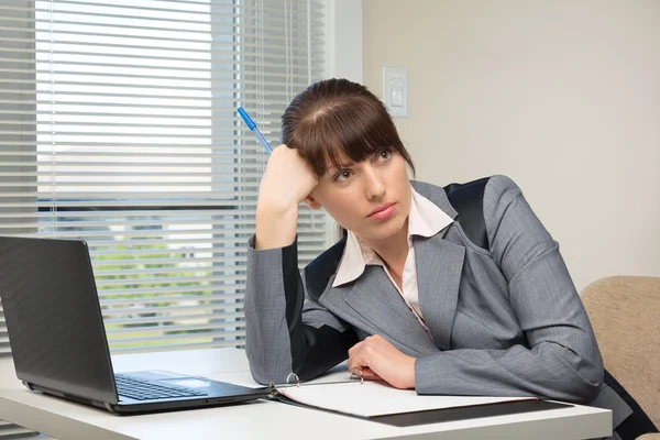 Büroalltag — Stockfoto