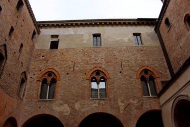 Mantua Dükalığı 'nın iç avlusunun ön cephesi.