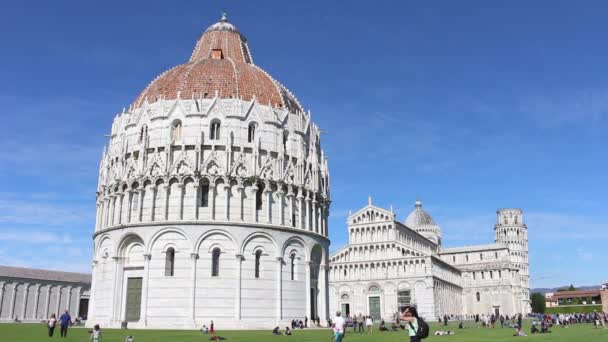 Pisa Tuscany Italy May 2019 Piazza Dei Miracoli Tourists — 图库视频影像
