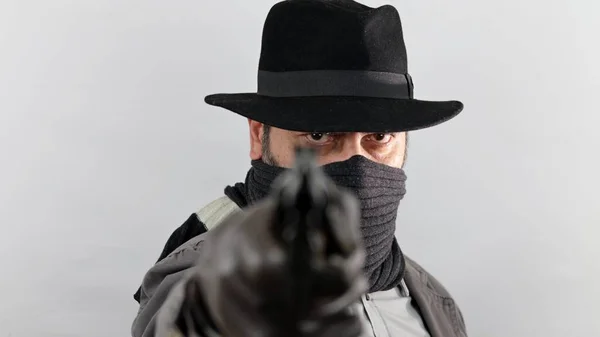 Outlaw Bandit Cowboy Covered Face Looking Pointing Gun Camera Criminal — Stock Photo, Image