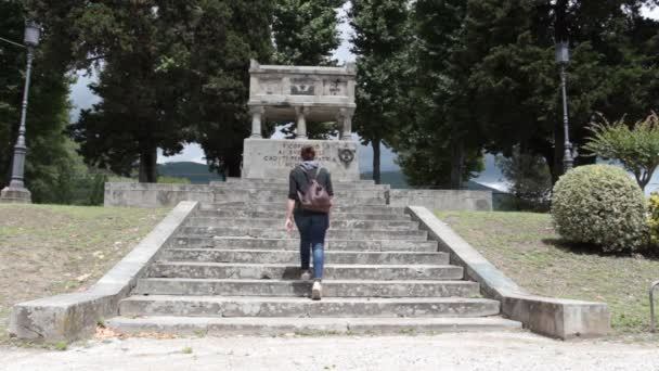 Middeleeuwse Toren Met Toegangsdeur Tot Stad Vicopisano Pisa Italië — Stockvideo