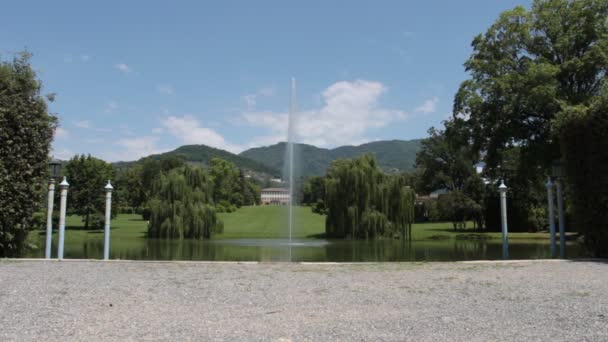 Марлия Лукка Италия Июня 2020 Года Вид Сад Озером Королевской — стоковое видео