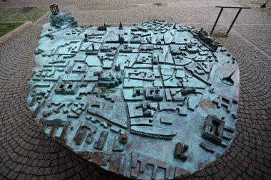 TRENTO, ITALY: 29 AĞUSTOS 2021 Trento şehrinin merkezindeki şehir planı.