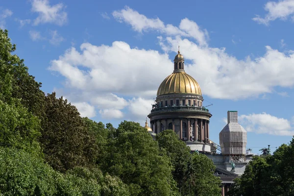 Catedral de San Isaac en San Petersburgo — Foto de Stock