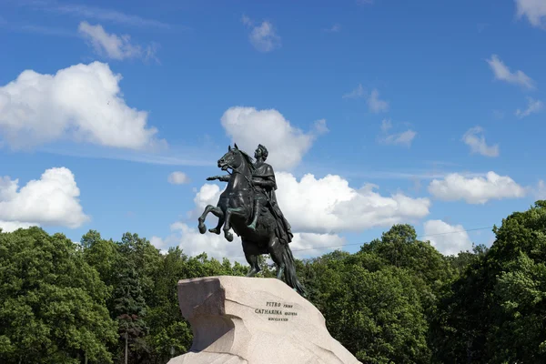 Monument van de Russische keizer Peter de Grote — Stockfoto