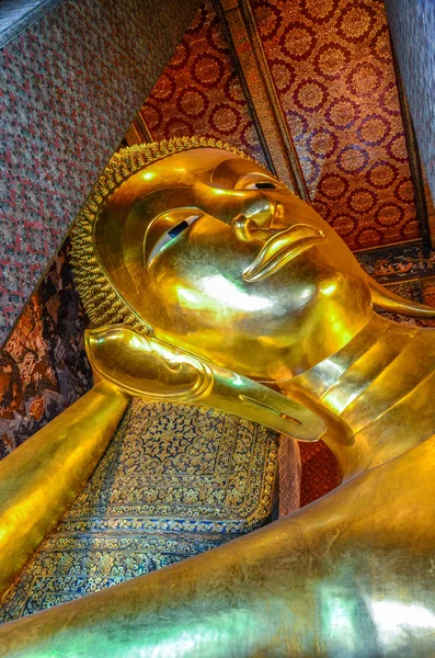 Reclining Buddha Image — Stock Photo, Image