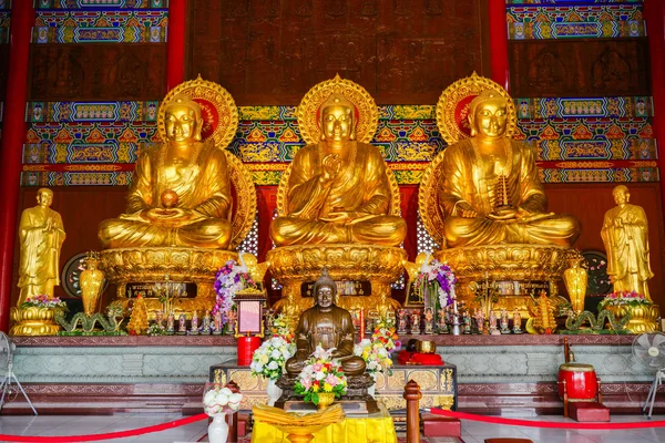 Imagen de Buda en templo chino — Foto de Stock