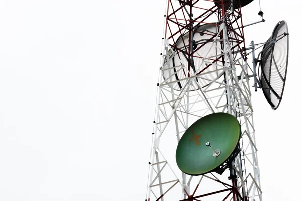 Kule iletişim çanak antenler