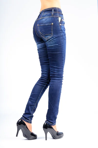 Woman in blue jeans — Stock Photo, Image