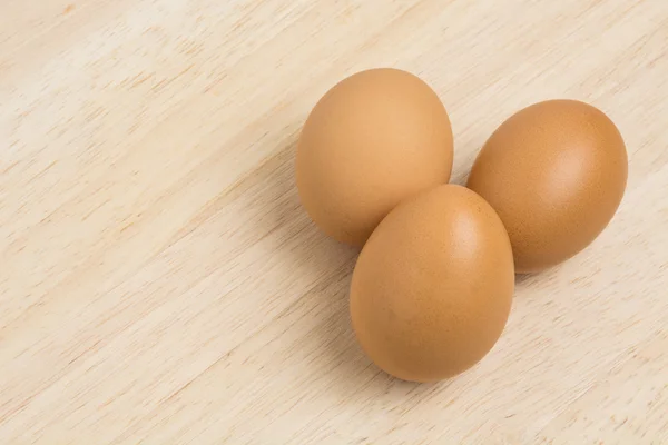 Raw eggs laid on the table — Stock Photo, Image