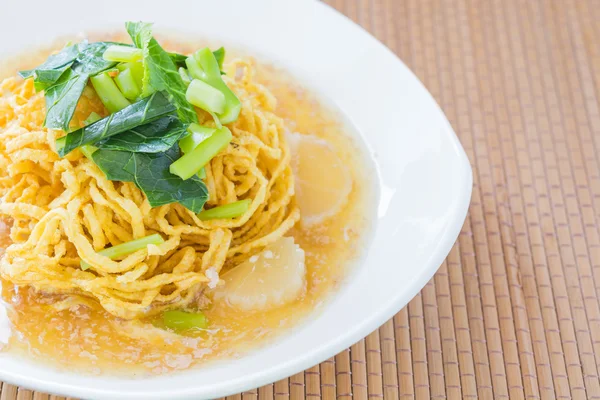 Pan fried noodles with pork. — Stock Photo, Image