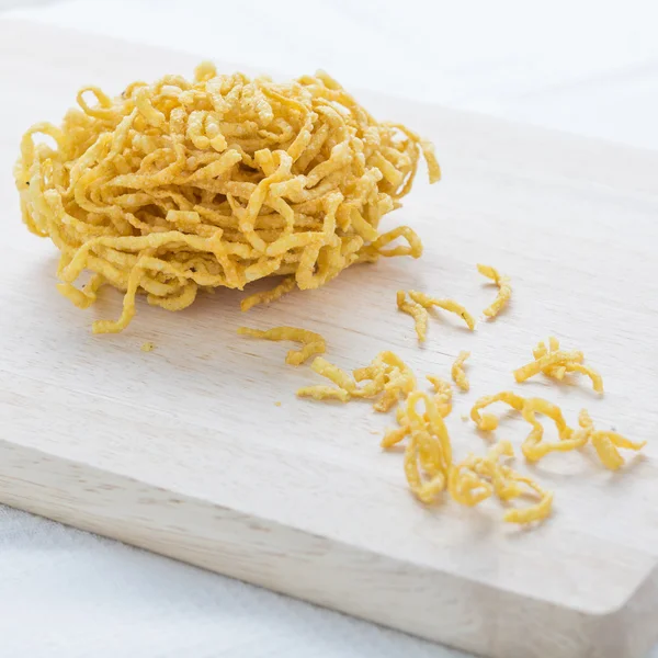 Fried Noodles Raw materials for making noodle symptoms. — Stock Photo, Image