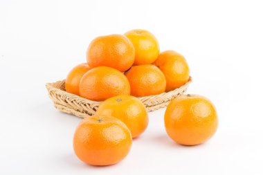 Turuncu sepete Olgun