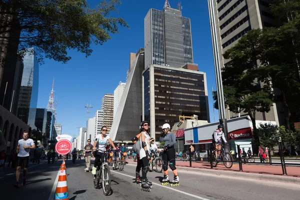 Paulista Avenue kolo pruhu — Stock fotografie