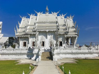 Wat Rong Khun, Beyaz Tapınak olarak bilinir. Chiang Rai, Tayland