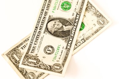 2 ABD dolar beyaz üzerinde yatıyordu