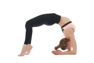 Beyaz arka planda yoga yapan kız..