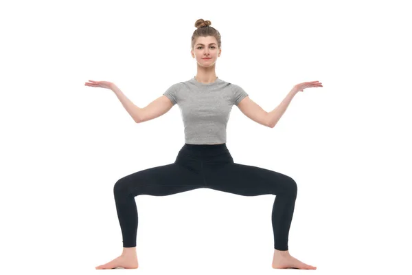 Meisje Praktijken Yoga Geïsoleerd Witte Achtergrond — Stockfoto