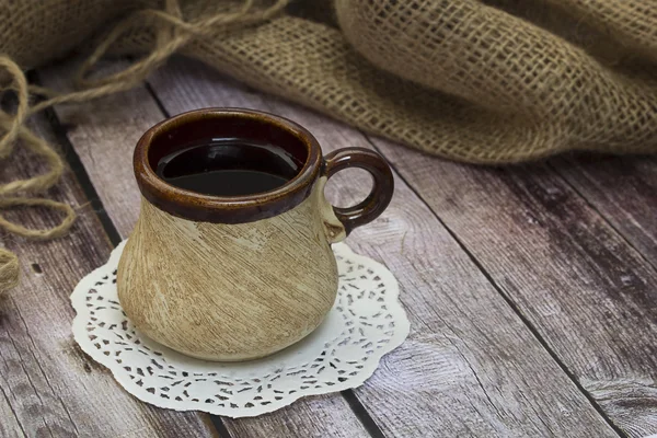 Старая чайная кружка — стоковое фото