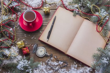 Noel kitap Üstten Görünüm