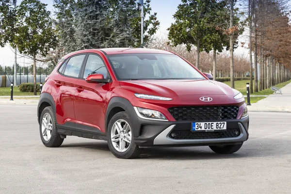 Hyundai Kona Ist Ein Subkompaktes Fünftüriges Crossover Suv Des Südkoreanischen — Stockfoto