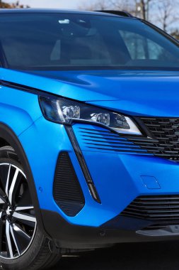 Peugeot 3008, Fransız otomobil üreticisi Peugeot tarafından tanıtılan kompakt bir geçiştir..