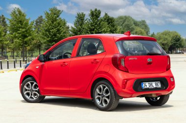 Kia Picanto, Güney Koreli otomobil üreticisi Kia tarafından 2004 yılından bu yana üretilen şehir otomobili..