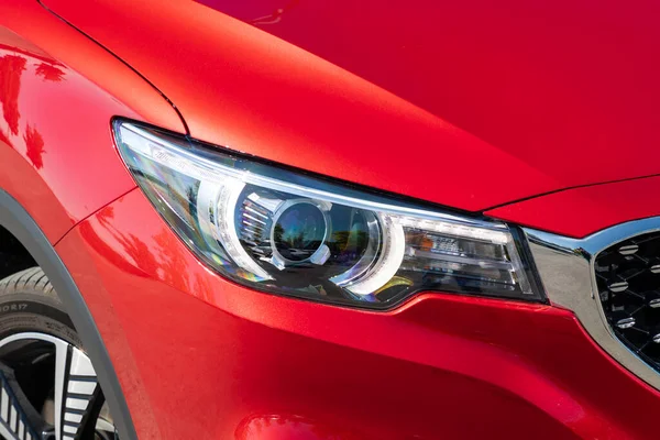  MG ZS, SAIC Motor tarafından üretilen bir SUV modelidir. Tüm elektrik versiyonu ZS EV olarak piyasaya çıktı..