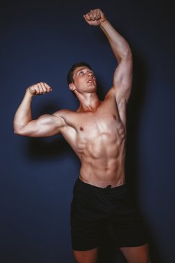 Adam gösteren spor şekil
