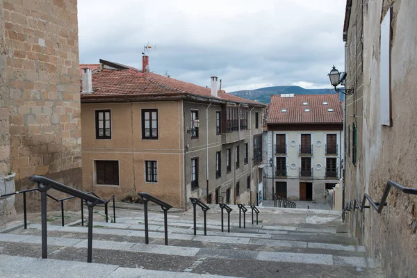 Vista Escaleras Edificios Desde Iglesia Santa Cruz Medina Pomar Burgos — Foto de Stock