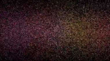 Bölgenin üzerinde sayısız küçük yuvarlak top uçuşuyordu..