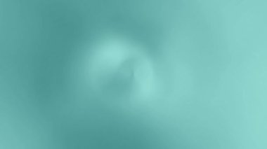 Parlak renkler yavaşça birbirine karışır.