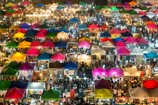 23 Ocak 2015 - Bangkok, Tayland, Thailand: Yukarıdan görünümünü bir gece