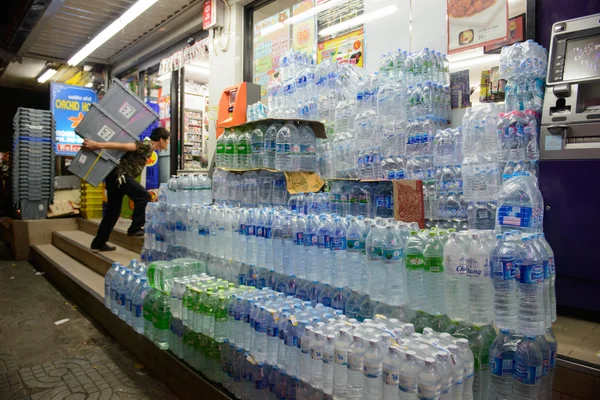 April 10, 2015 - Bangkok, Thailand: Stockpile of drinking water — Stock Photo, Image