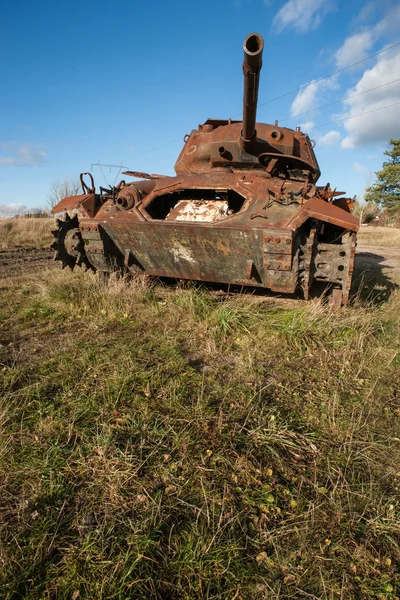Paslı askeri savaş tankı