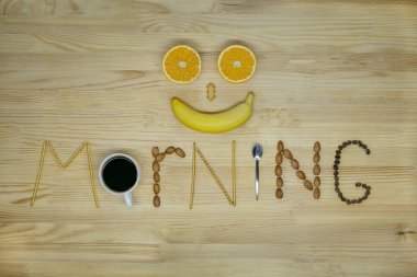 Masaya yiyecek yazıt