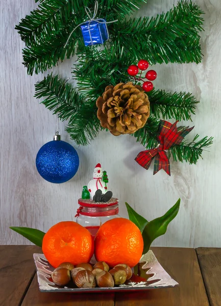 新年の装飾でみかんの果物 新年の静物画 年賀状 — ストック写真