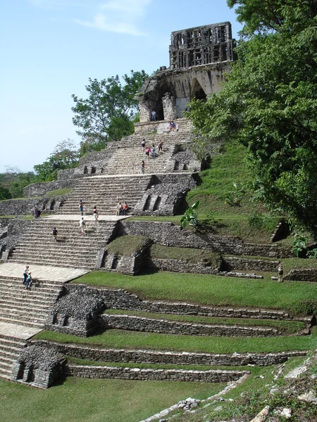 Wykopaliska archeologiczne w Palenque w Chiapas, Meksyk — Zdjęcie stockowe