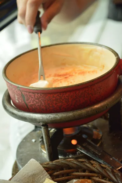 Harina de fondue de queso suizo —  Fotos de Stock