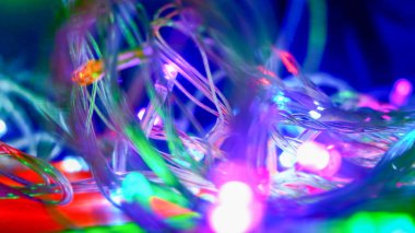 Bulanık temada çekilen renkli ışıklar