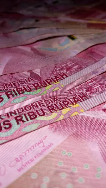 Währung Von 100 000 Rupiah Der Staatswährung Indonesiens März 2021 — Stockfoto