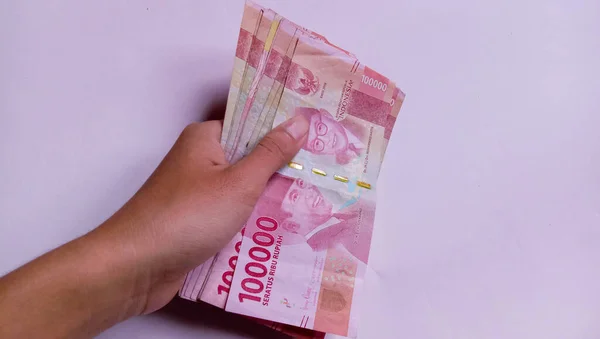 Währung Von 100 000 Rupiah Der Staatswährung Indonesiens März 2021 — Stockfoto