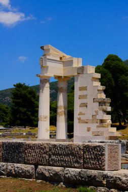 Epidaurus antik şehrinin kalıntıları.