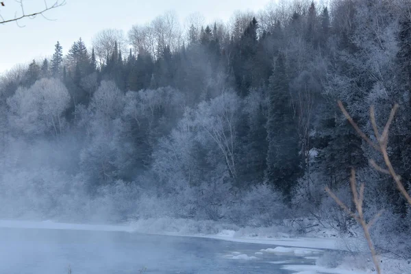 Cold River Canadian Winters Quebec — Stock Photo, Image