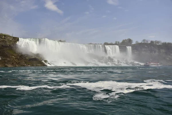Niagara Falls Dag Blå Himmel — Stockfoto