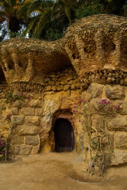 Antoni Gaudi tarafından tasarlanan Park Guell, Barselona, İspanya