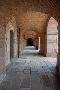 Montjuic Kalesi 'nin güzel manzarası, eski askeri kale