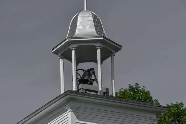 Vieille Cloche Église Sur Fond Gros Plan — Photo