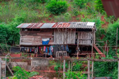 Kuzey Tayland 'daki Pa Tueng dağ köyü, Laos sınırına yakın.