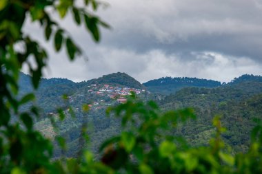 Kuzey Tayland 'daki Pa Tueng dağ köyü, Laos sınırına yakın.